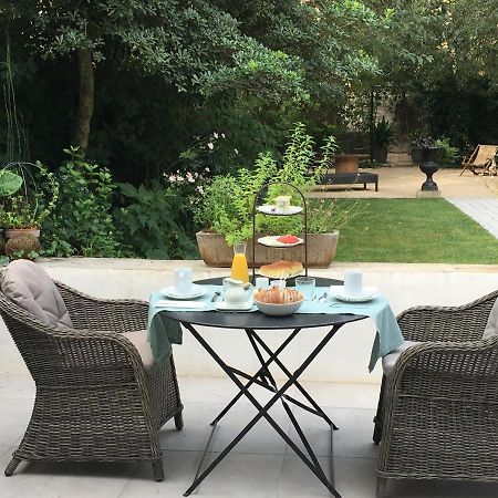 Chambre Cote Jardin Nîmes Exterior foto